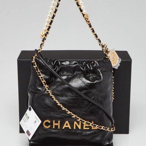 Chanel Black Quilted Shiny Calfskin Leather Pearl Strap Chanel 22 Mini Bag - Picture 11 of 11